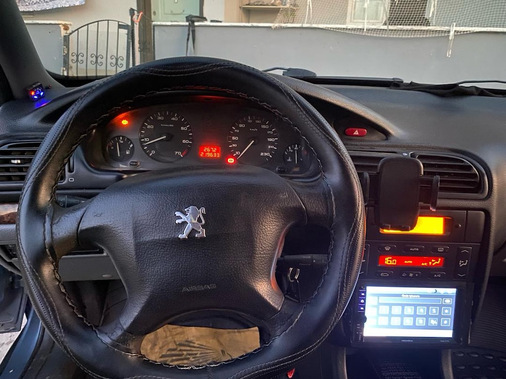 Peugeout 406 eski makam aracı - 10