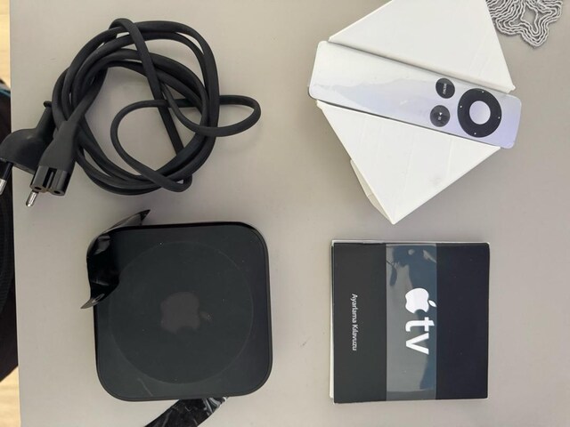 Apple TV 3. Nesil (A1469) Kutulu - Orijinal Kumandalı - Sorunsuz