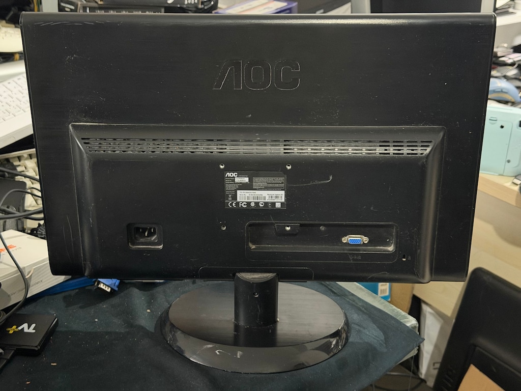 AOC 21.5" E2250SWN GENİŞ EKRAN LED MONİTÖR - 4