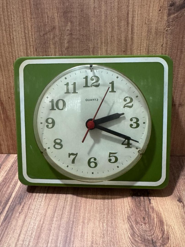 Vintage / Retro Yeşil Kare Masa Saati (Quartz Mekanizma) - 7