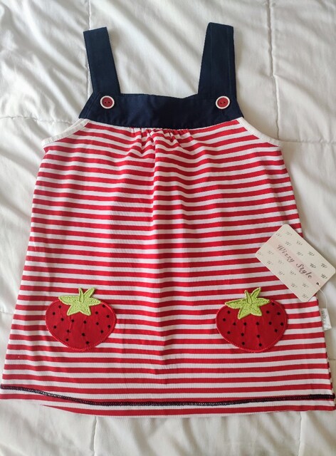 WİZZY ÇİLEK ÇİZGİLİ BLUZ zara mango hm koton kız çocuk 4 5 YAŞ