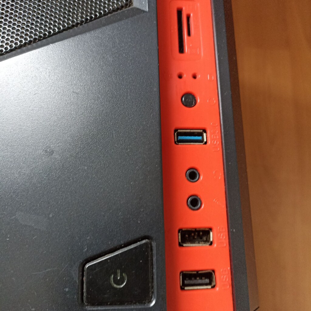 DARK USB 3.0 KIRMIZI LED FANLI KASA - 6