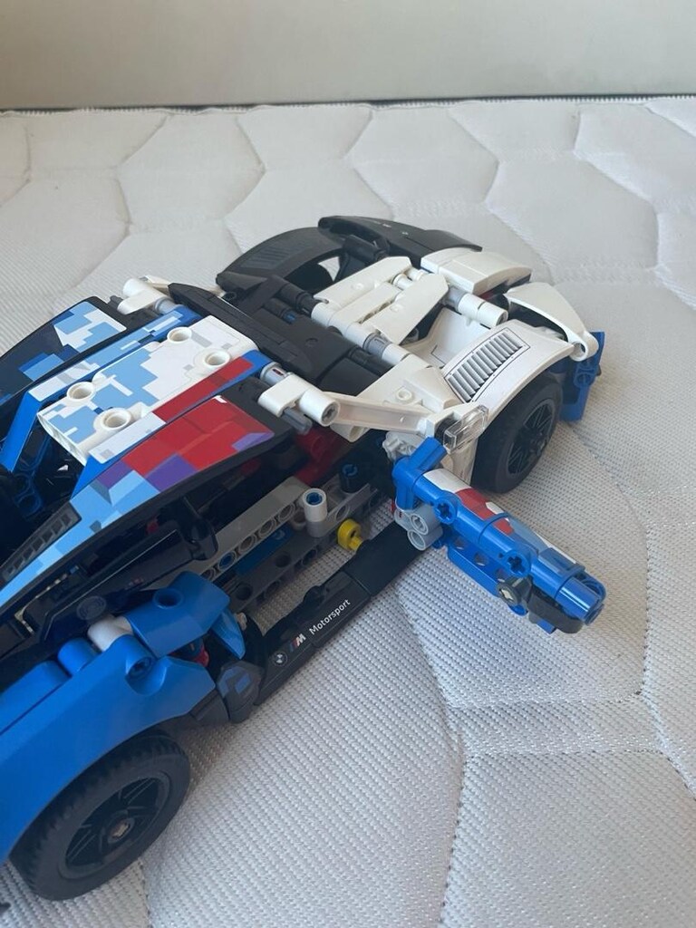 (FIRSAT!)(SPEED CHAMPIONS KOENIGSEGG JESKO HEDİYE!) LEGO TECHNIC BMW - 10