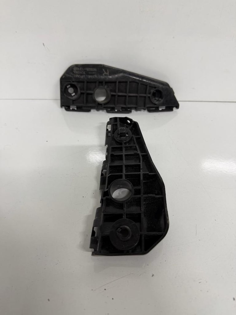 Toyota Yaris sağ ön tampon braketi 07-12 sıfır orjinal 52535121100 - 3