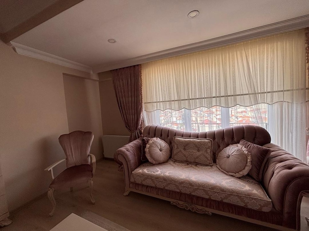 Avangart salon takımı( oymalı) - 3