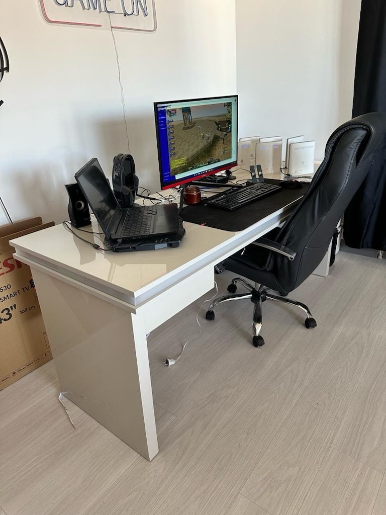 ÖZEL YAPIM MDF bilgisayar masası