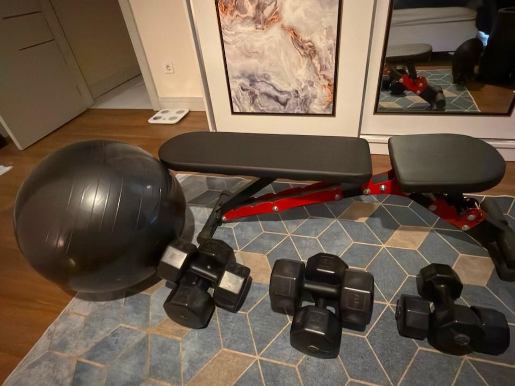 Home Gym Equipment Bundle Includes - 5