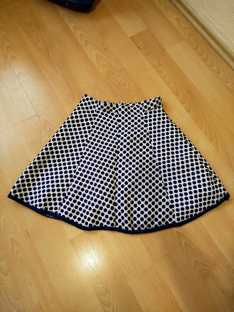 Sıfır gibi çok şık etek bel fermuarlı 30 cm boy 44 cm 10-11 yaş için - 3