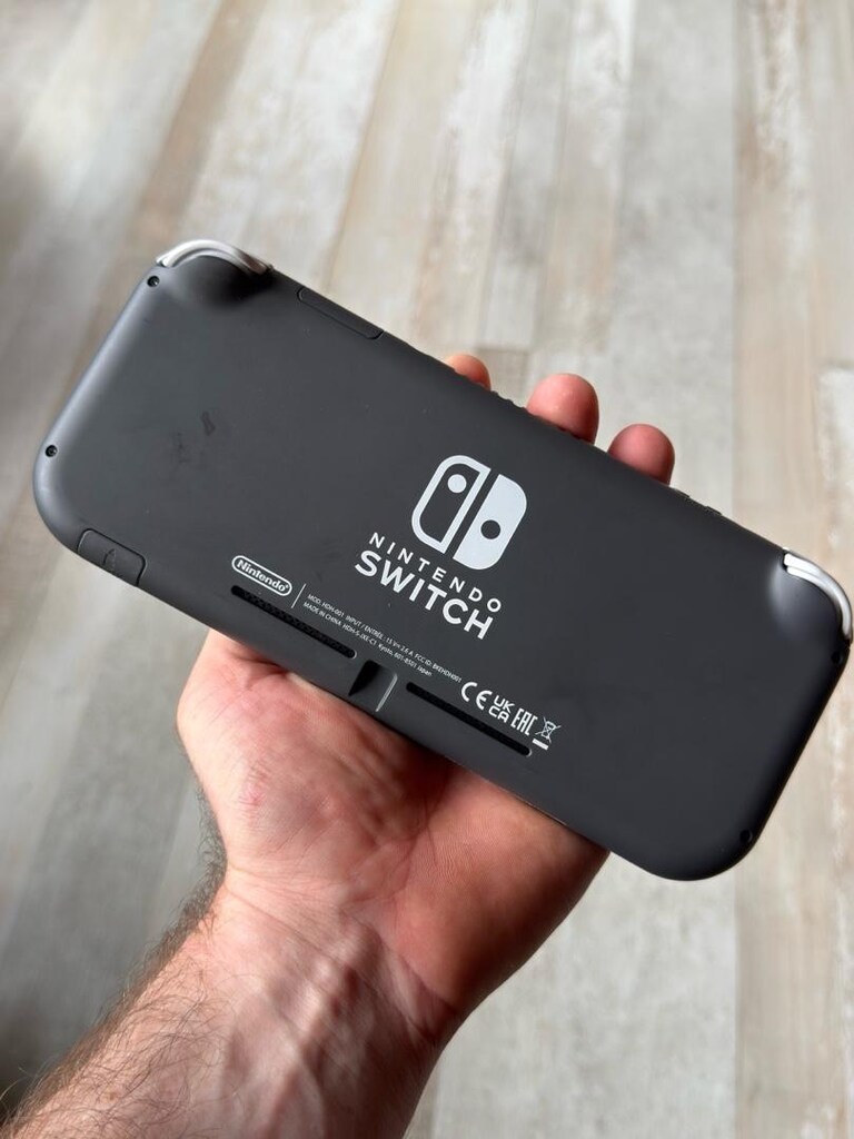 Nintendo Switch Lite Gri | Kutulu ve Kusursuz - 3