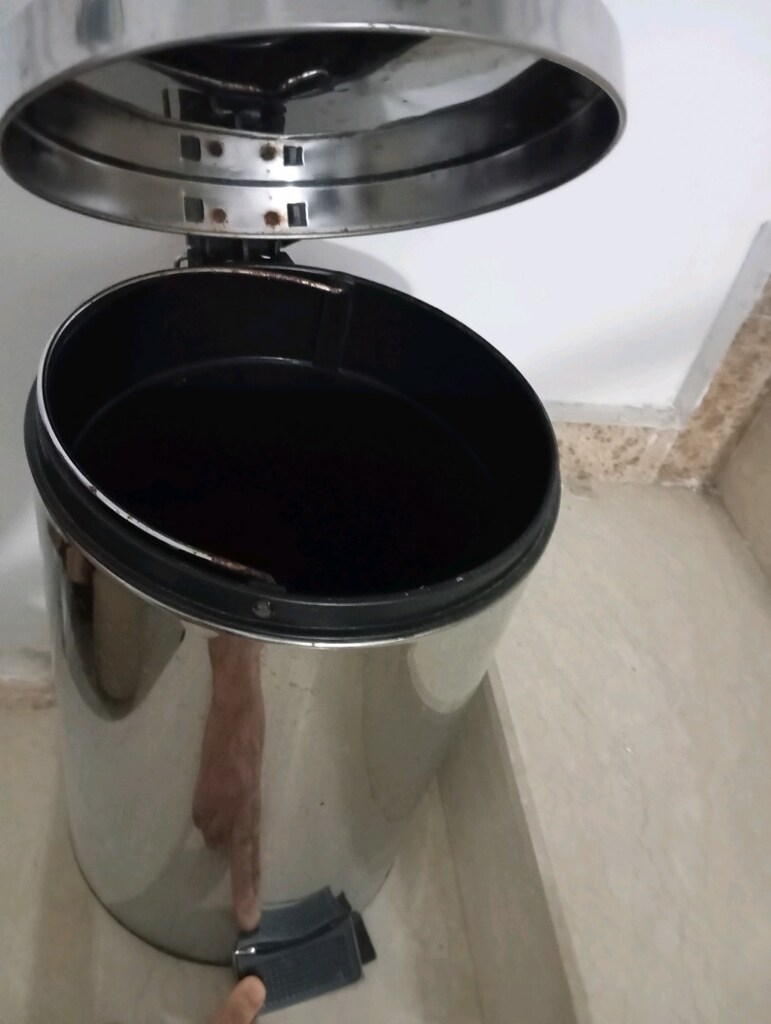 Metal çöp kovası otomatik açma 12 litre temizMetal çöp kovası otomatik - 2