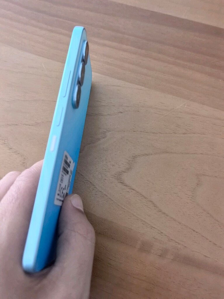 Infinix Hot 60 Pro / Ultra İnce Tasarım (6.6mm) / Sorunsuz-Sıkıntısız - 3