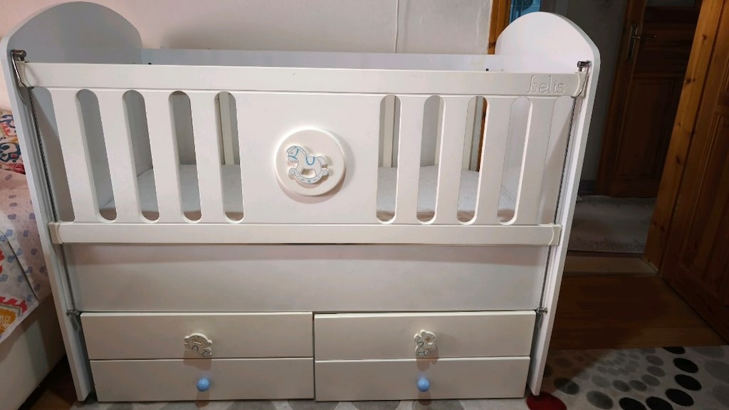 SALLANAN 4 çekmeceli MDF bebek beşik - 2