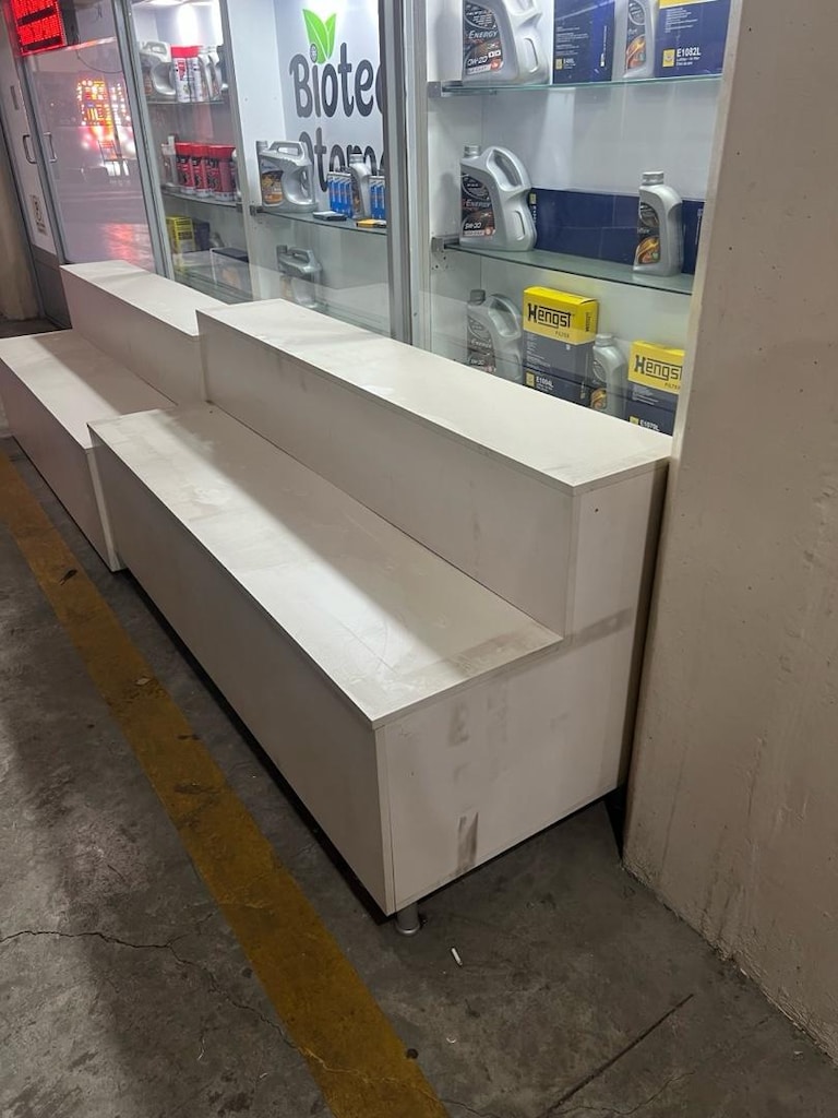 teşhir dolabı kapaklı teşhir standı 2 adet uygun fiyat - 3