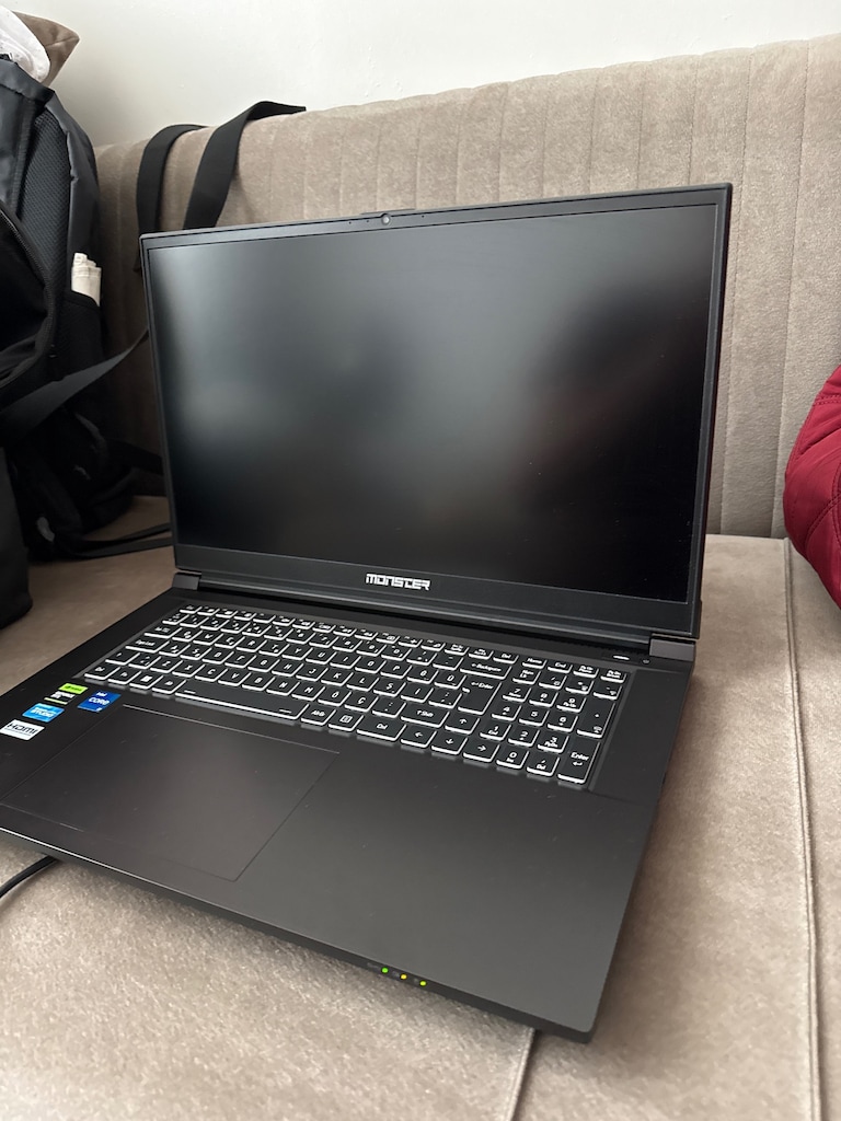 MONSTER ABRA A7 – i7-12700H / RTX 4050 / 144Hz – TEMİZ KULLANILMIŞ - 3