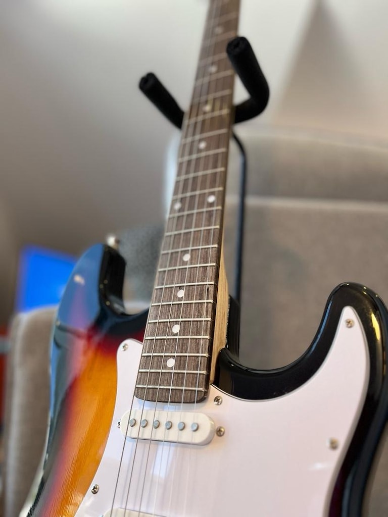 FULL SET MUSIC STATION SSS STRAT ELEKTRO GİTAR + MİDEX 25BTU AMFİ - 6