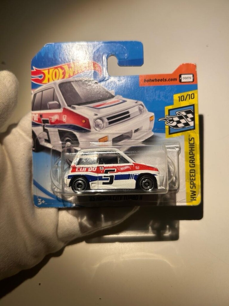 Hot Wheels ‘85 Honda City Turbo II - 3
