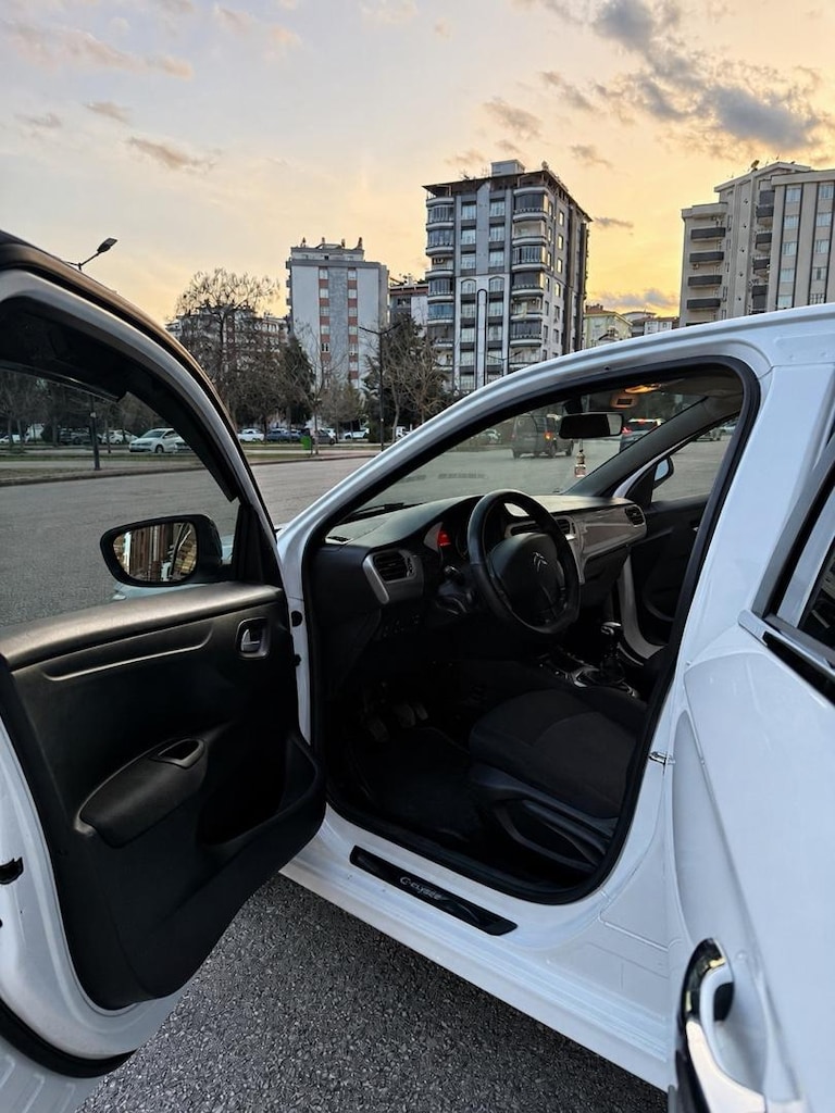 Citroen C Elyeese - 7