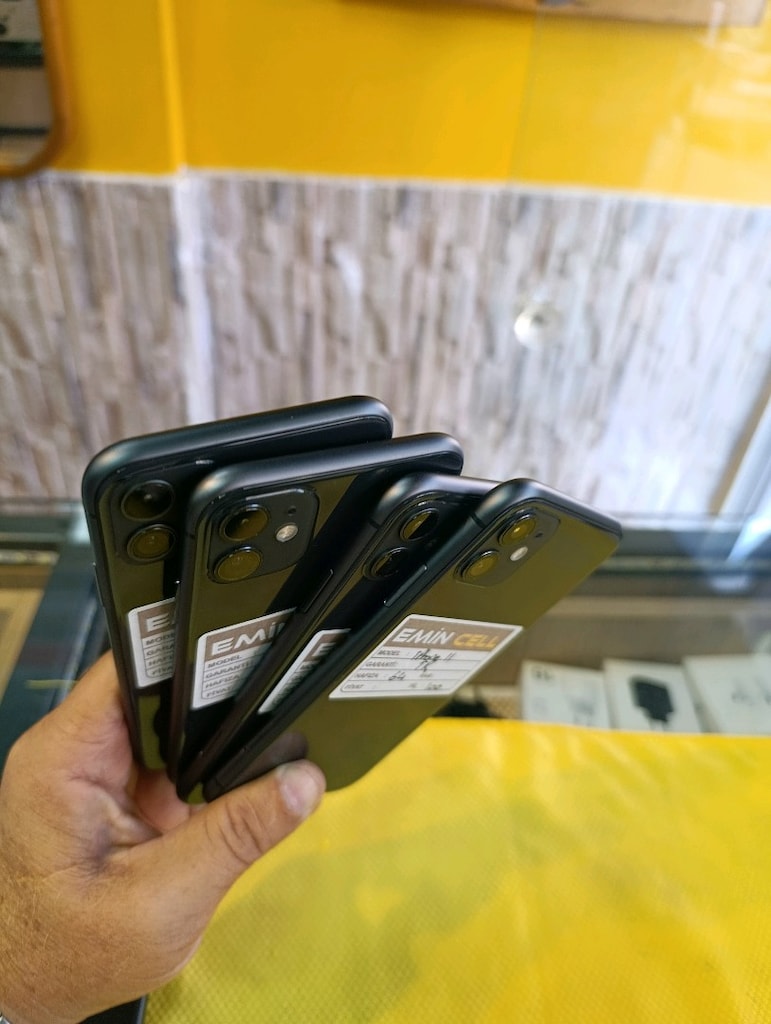 iPhone 11 TR - 5