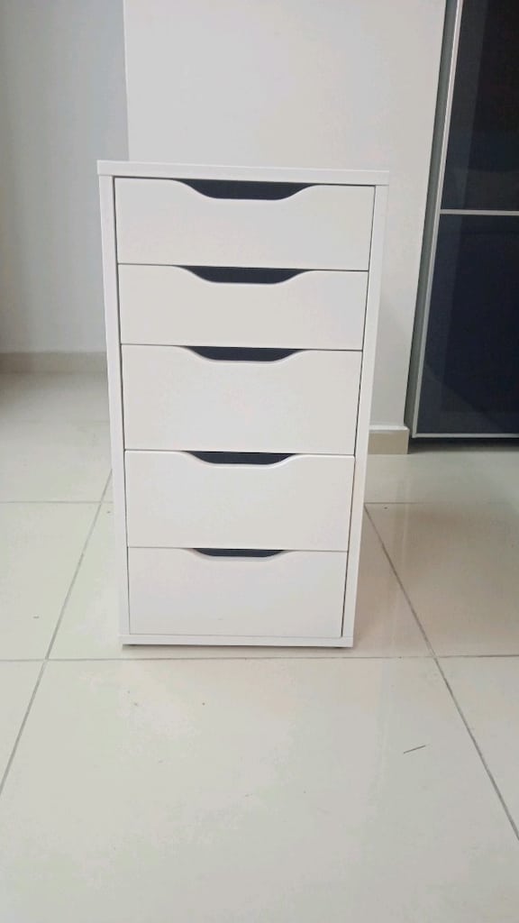 Ikea Alex 5 çekmeceli keson