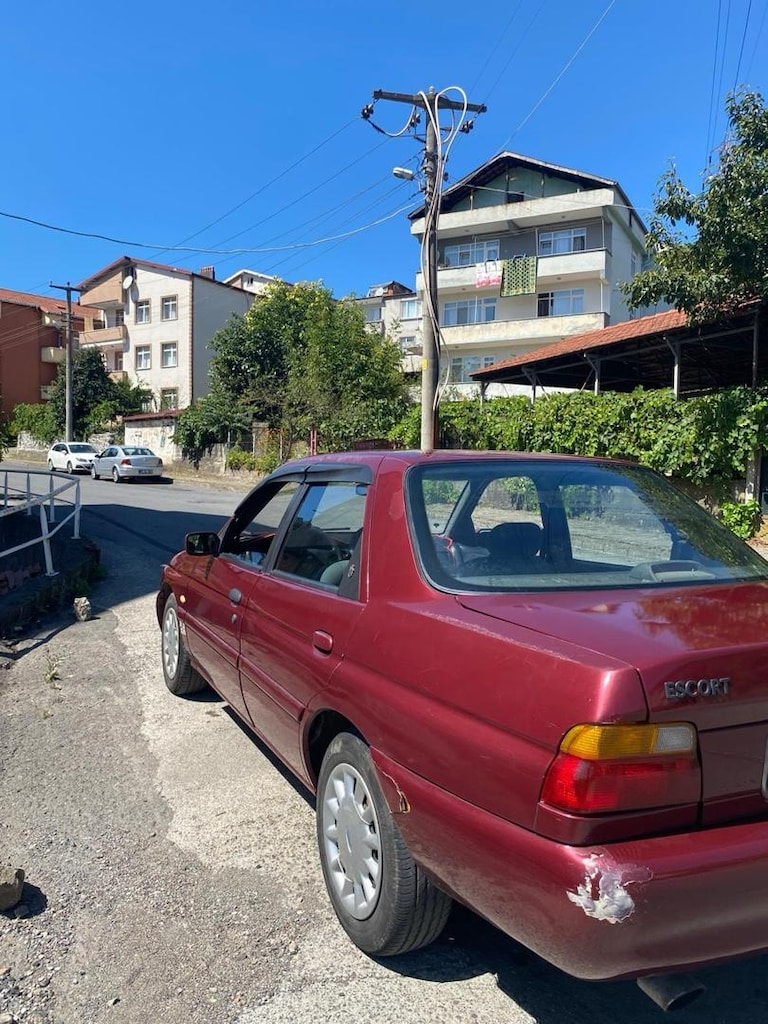 ACİL SATILIK FORD ESCORT - 4