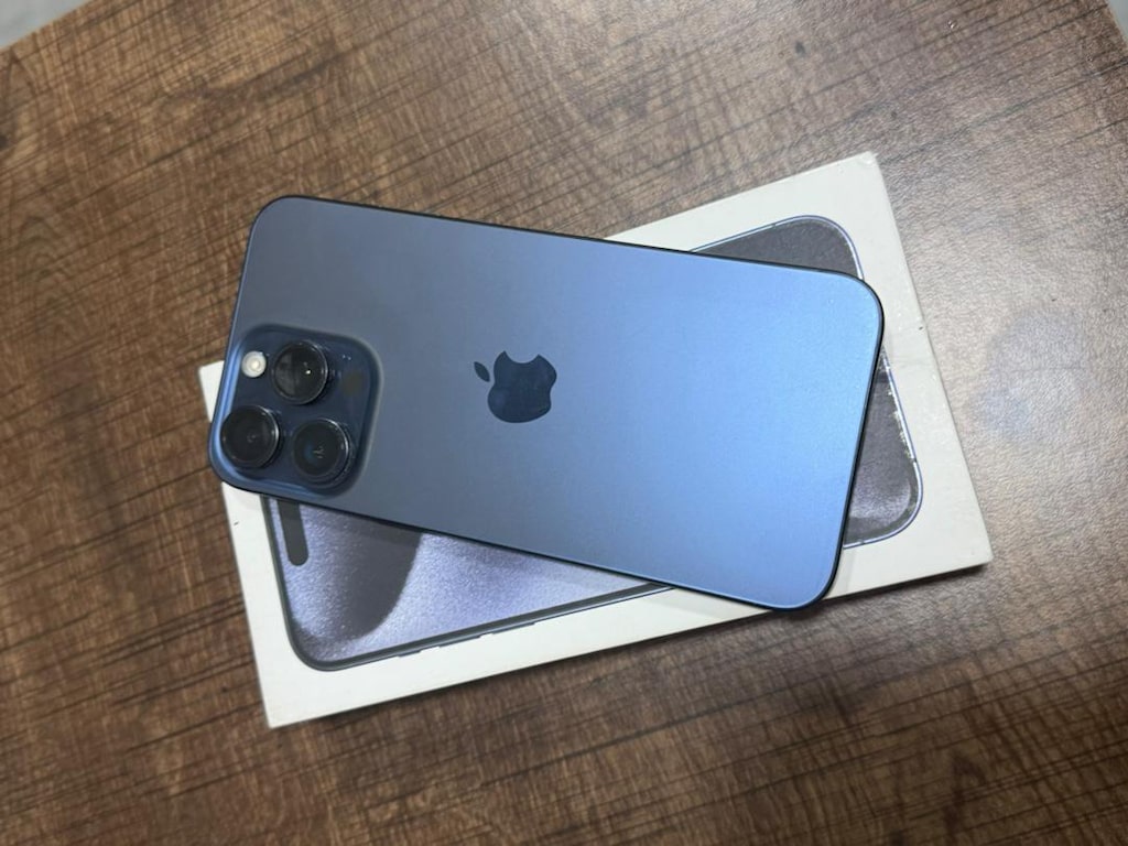 İPHONE 15 PRO MAX 256 GB LACİVERT PİL SAĞLIĞI 89 - 10