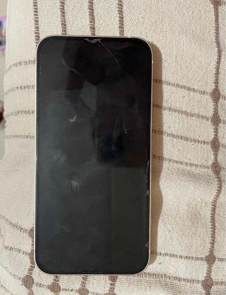 iPhone 13 128 GB - 3