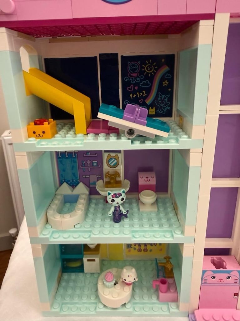 Lego Gabby’s Dollhouse - 5