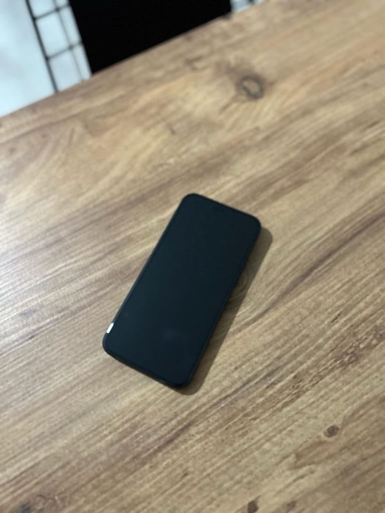 APPLE 15 PRO MAX - 512 GB, TERTEMİZ - 5