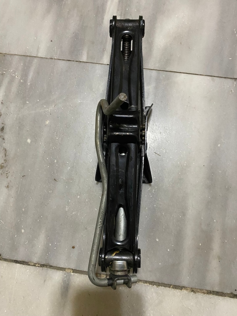 peugeot 207,208,307,308,407,citroen c3 kriko orjinal - 5