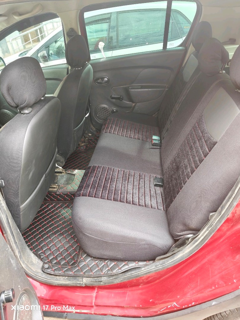 Dacia 2015 - 11