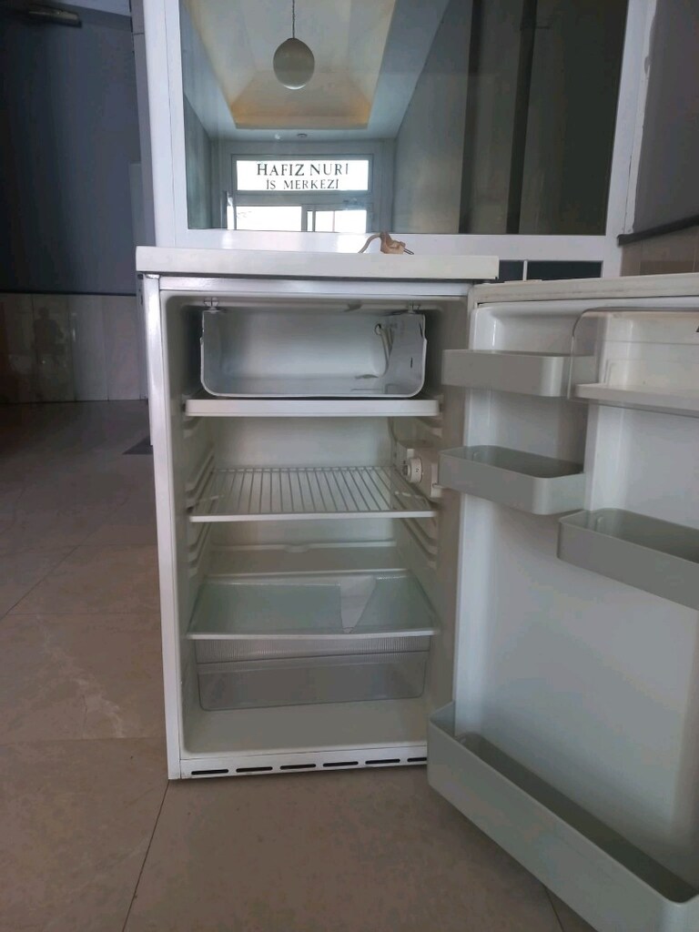 MİNİ BHOSH BUZ DOLABI - 3
