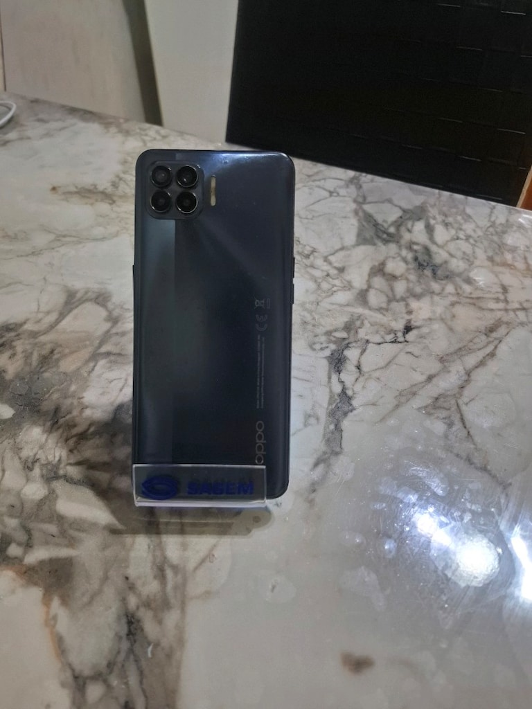 oppo reno 4 herseyi temiz ve calişiyor - 2