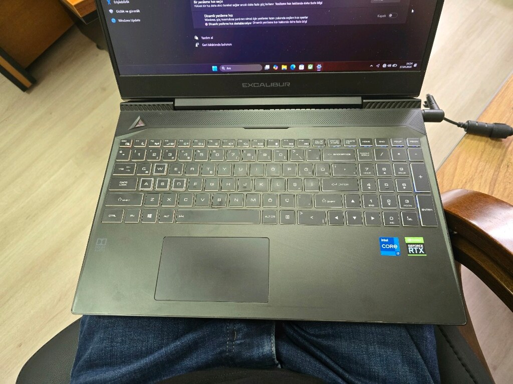 CASPER EXCALIBUR I7 11.NESIL RTX3050TI - 9