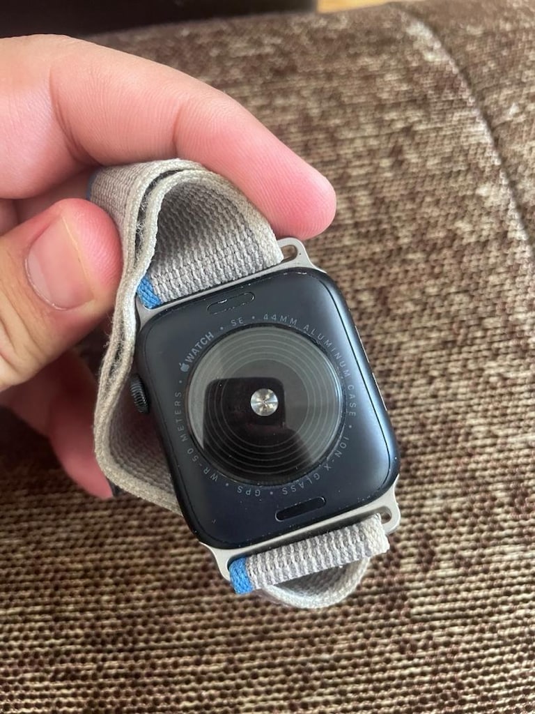 Apple Whatch SE2 (44mm) (GPS) Pil 93 Değişensiz - 3