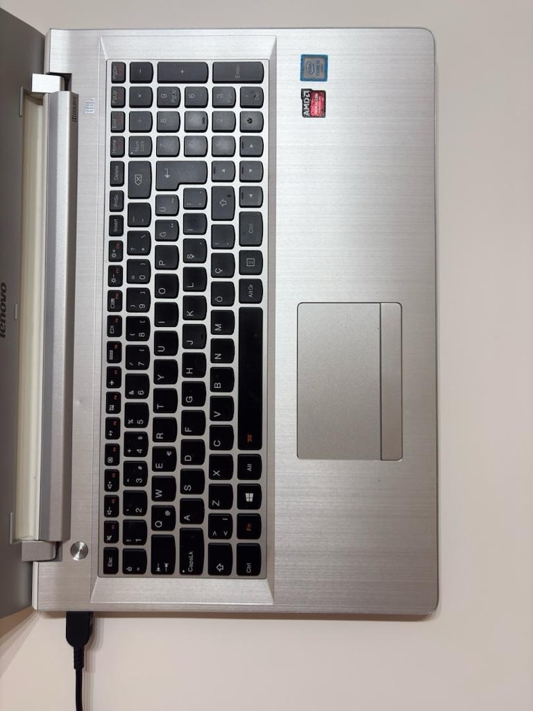 Lenovo IdeaPad 500-15ISK | i5-6200U | AMD R7 M360 | Tertemiz Kozmetik - 3
