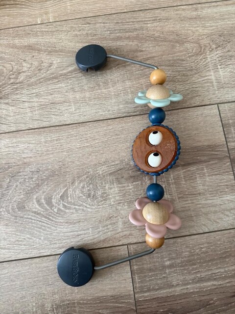 Babybjörn oyuncağı