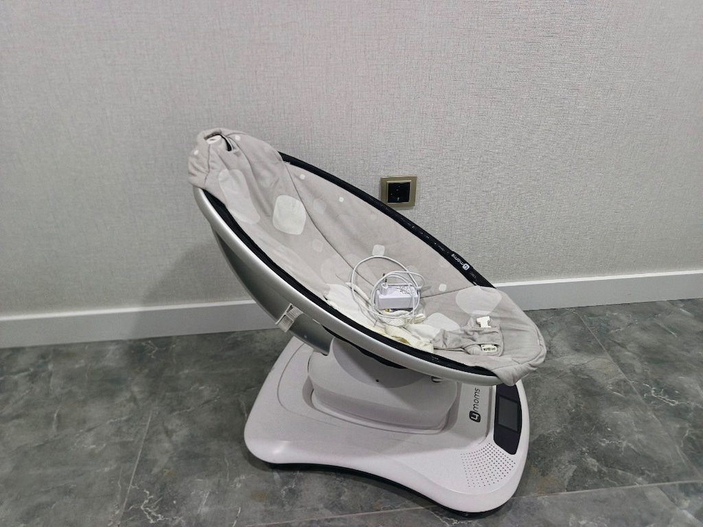 4moms MamaRoo Ana Kucağı – Temiz, Sorunsuz, Az Kullanılmış