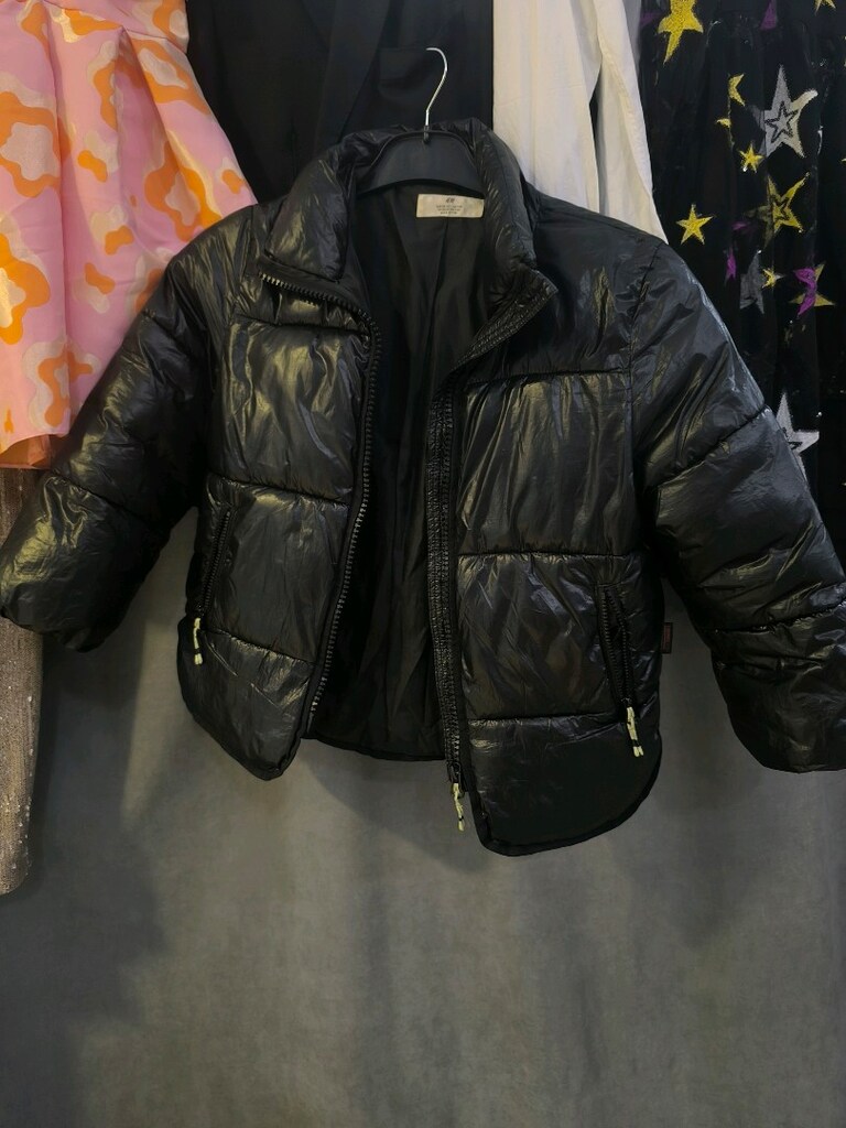 H&M mont
