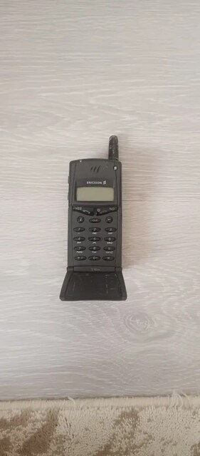 Ericsson T10s
