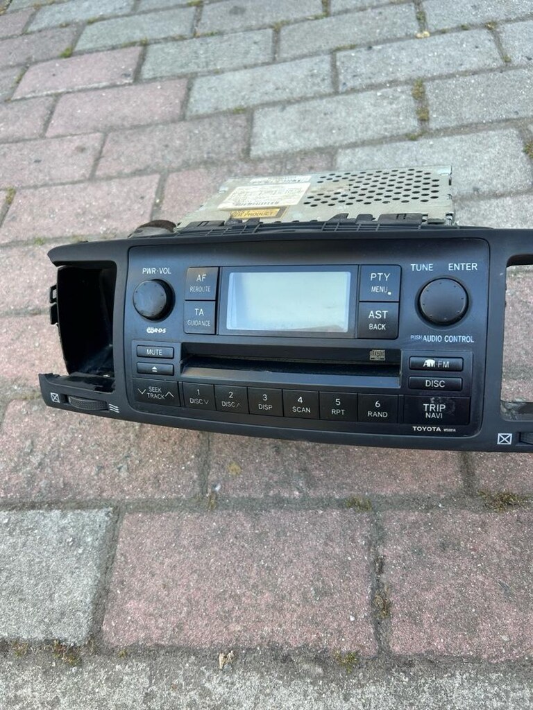 Toyota coralla orjinal CD calar - 3