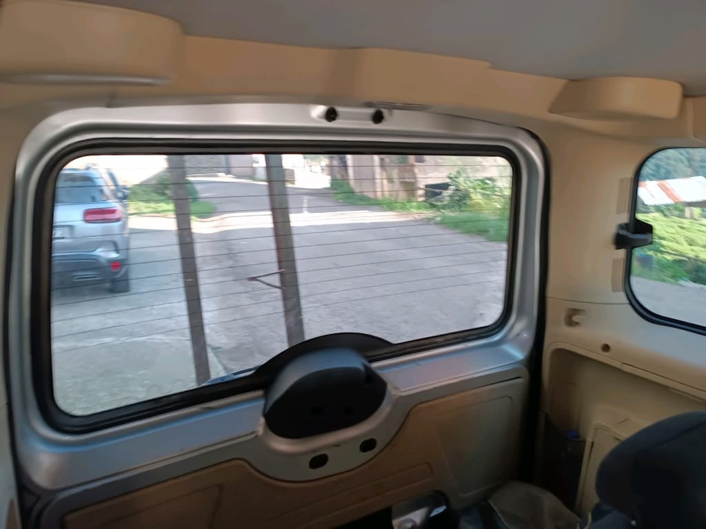 Ford connet 2010 GLX 110 luk - 19
