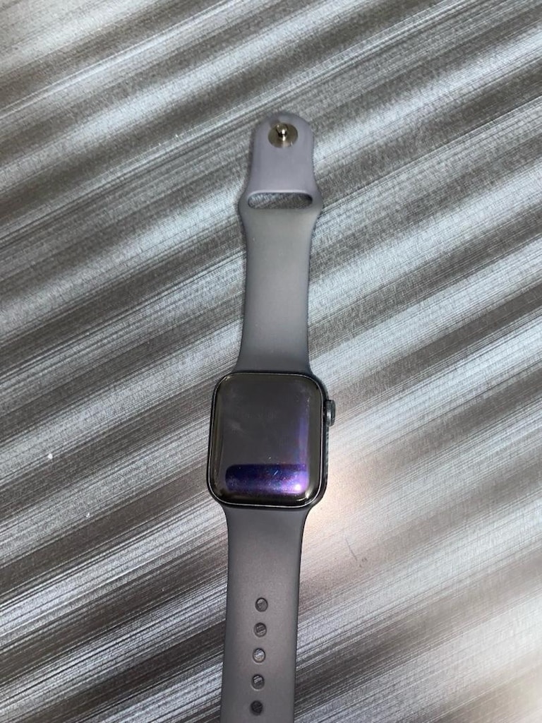 Apple Watch SE 3.nesil - 12