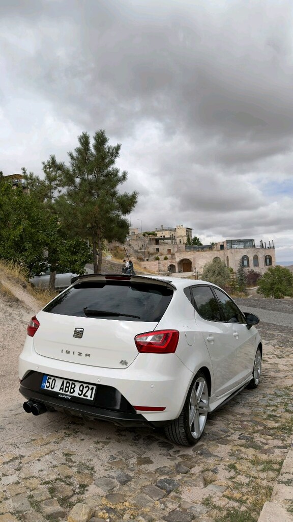 2015 Seat Ibiza 1.2 TSI STYLE - 2