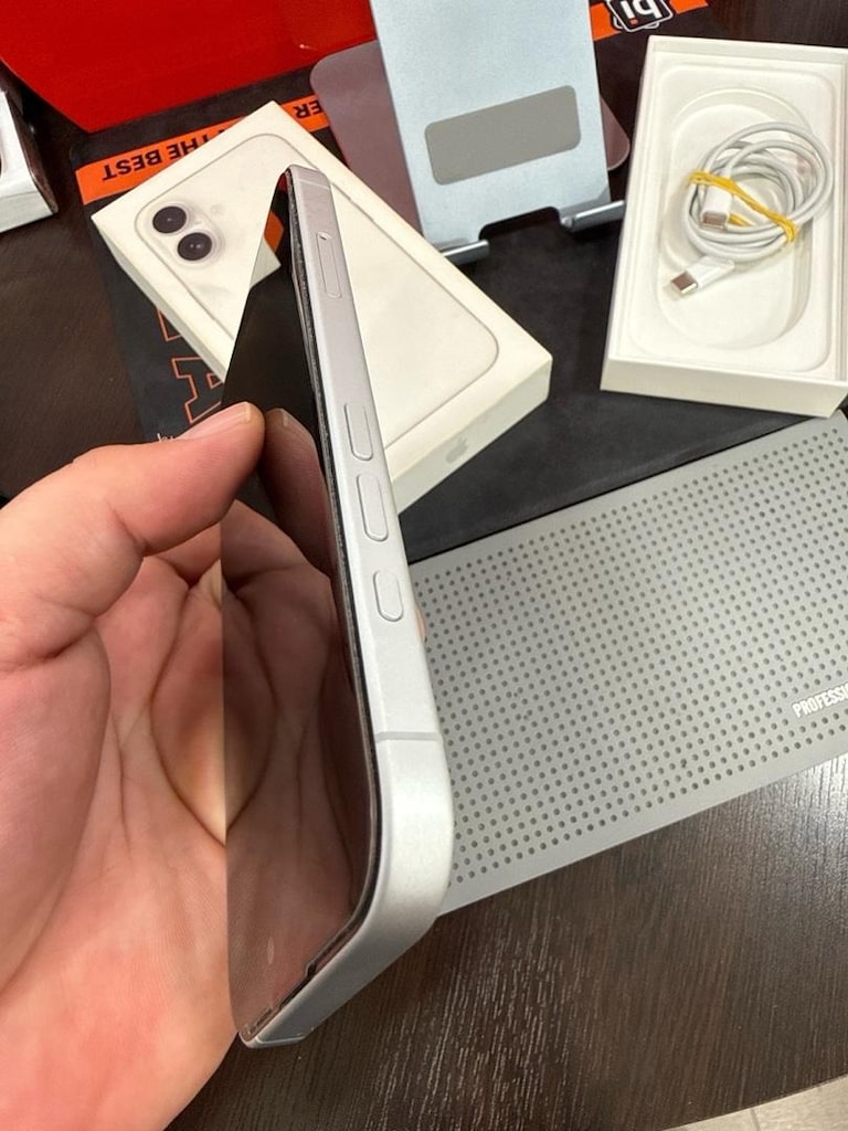 iPhone 16 128 gb pil:89 - 5