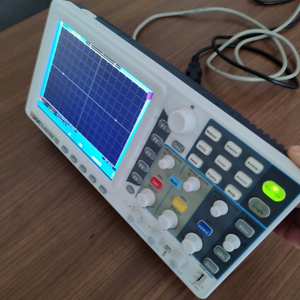 Osiloskop Owon SDS7102E 100Mhz - 2