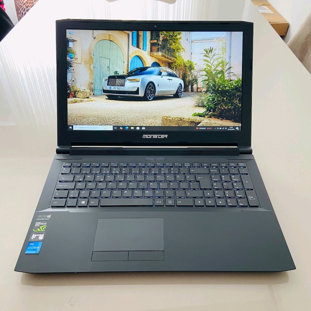 Monster Gaming laptop i7 6700HQ Nvidia Geforce GTX 950m Grafik kartı - 3