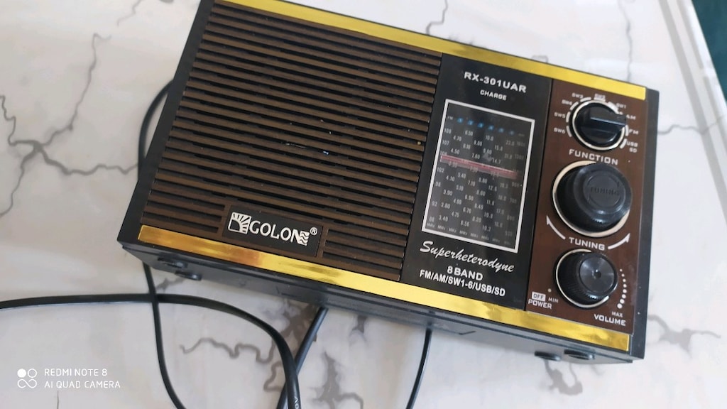 Nostalji eski ahşap radyo - 4