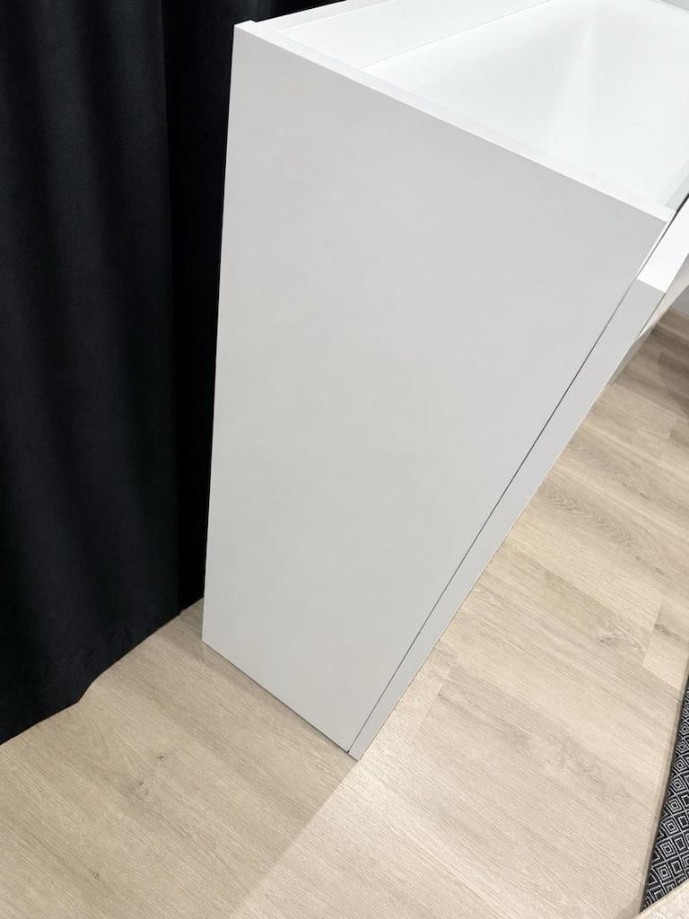 3 Kapaklı 8 Raflı Çok Amaçlı Beyaz Dolap - 6
