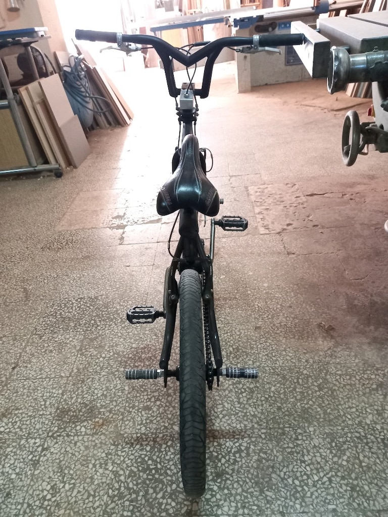 bmx - 9