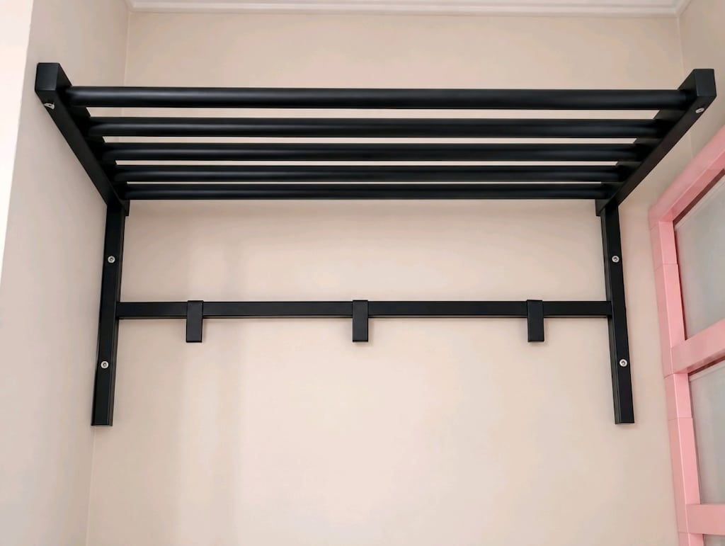 Metal Duvar Askısı / Elbise Askılığı Siyah - Çok Temiz - 3